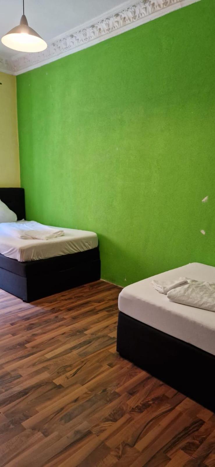 Wohnung In Kaiserslautern Ngoại thất bức ảnh